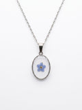 Necklace with forget-me-nots