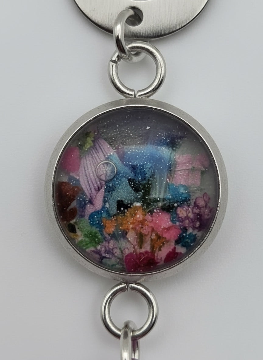 Håndlagde blomsterøreringer