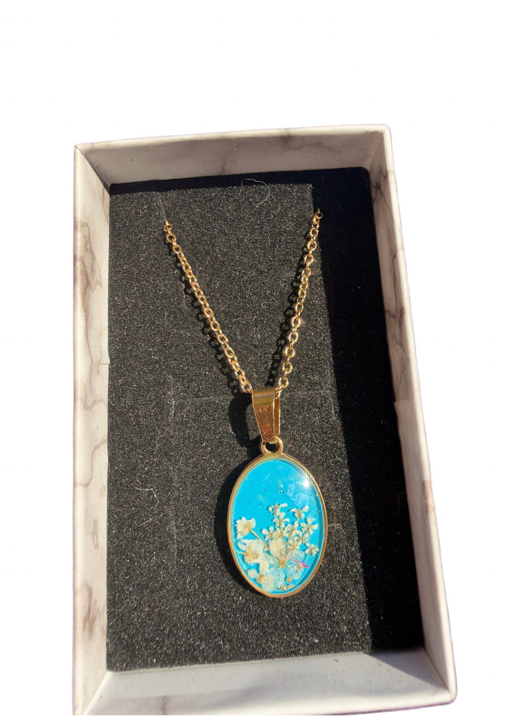 Floral blue necklace