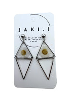 Daisy earrings