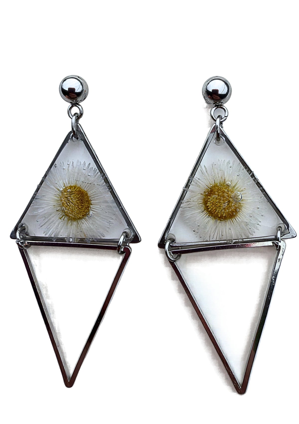 Daisy earrings