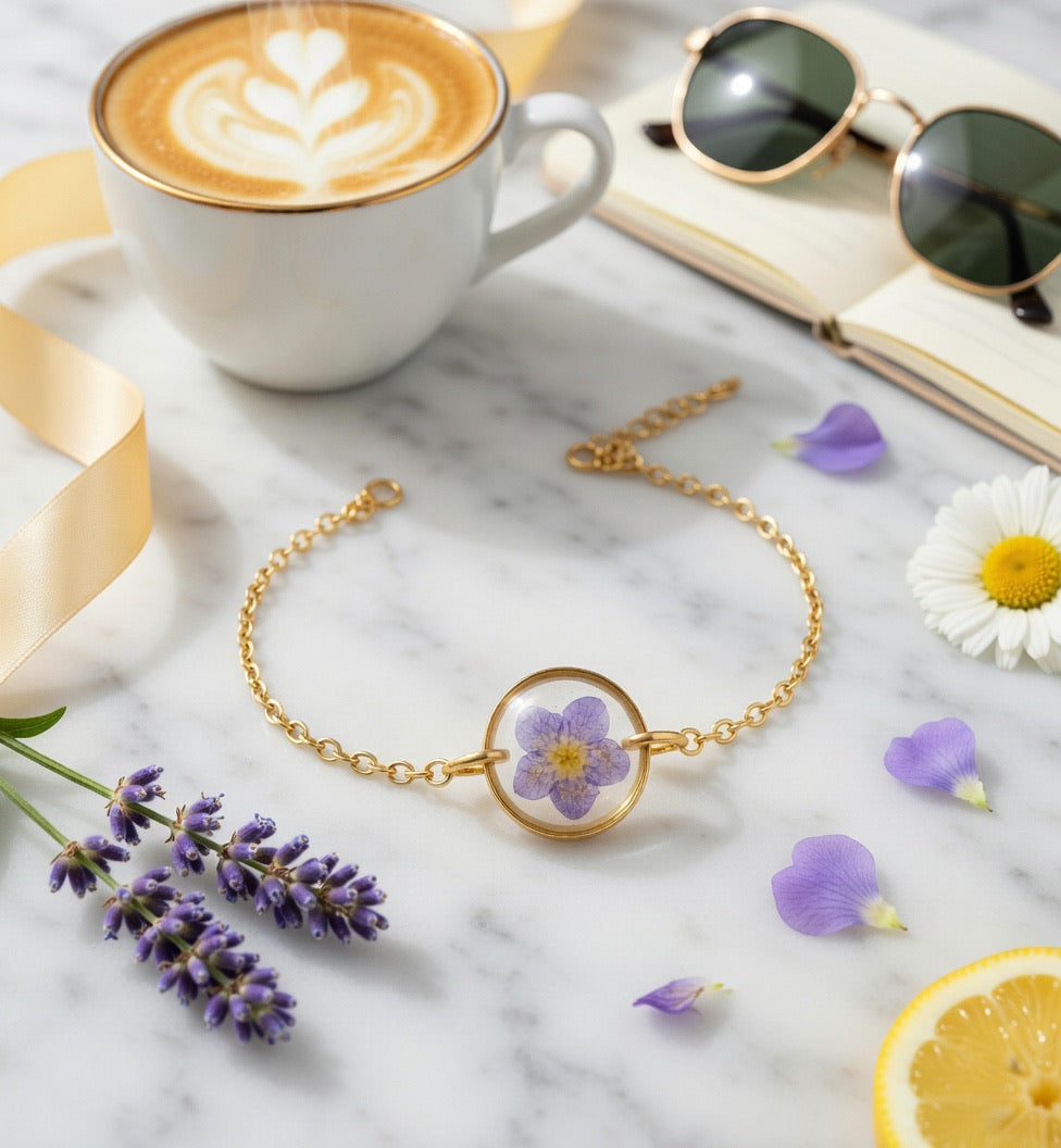 Håndlaget blomsterarmbånd