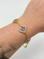 Håndlaget blomsterarmbånd