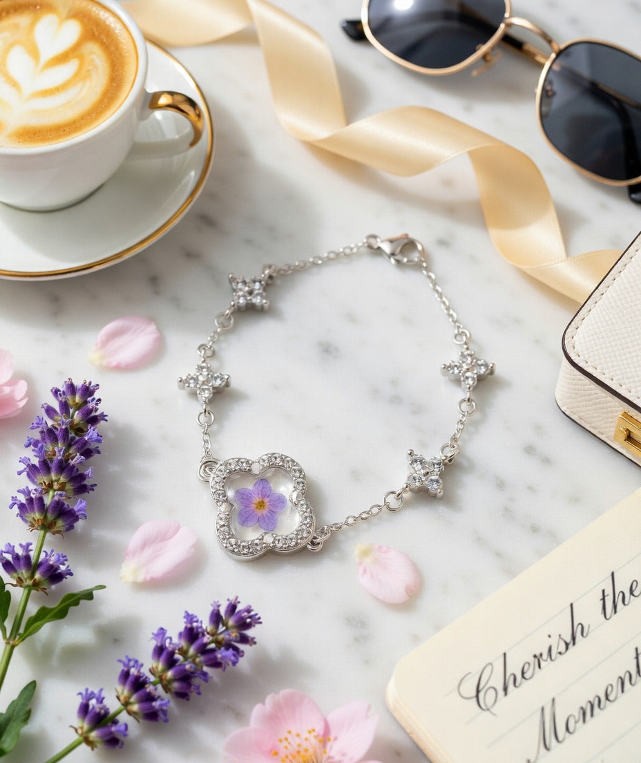 Håndlaget blomsterarmbånd