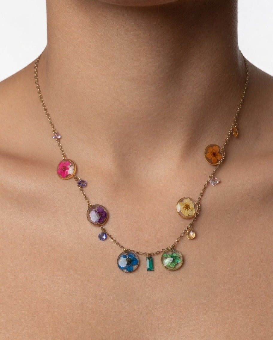 Dainty Gold-Plated Flower Necklace